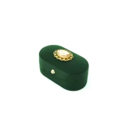 quinlynn ring box green side view