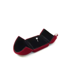 bijou ring box red top side view