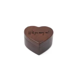 lola ring box oak brown with engraving