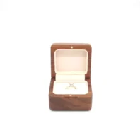 bowie ring box in oak brown 1 ring slot opening