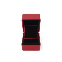 arlo ring box in red opening