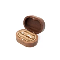 bianca ring box opening right side view