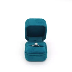 jett ring box emerald opening
