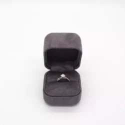 jett ring box grey opening
