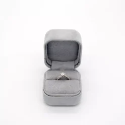 jett ring box light grey opening