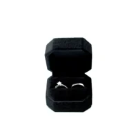 Vikki Ring Box in Black Opening