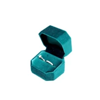 Vikki Ring Box Side View Right Opening