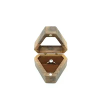 zephyr ring box open front view in brown cushion