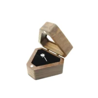 zephyr ring box open side view in black cushion